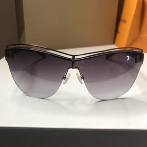 ✨ BALMAIN SUNGLASSES ✨